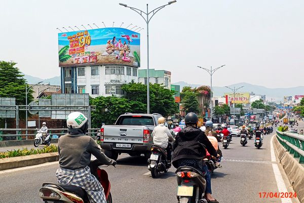  Pano Cầu vượt ngã 3 Huế, TP. Đà Nẵng - 02 Tôn Đản, Đã Nẵng 