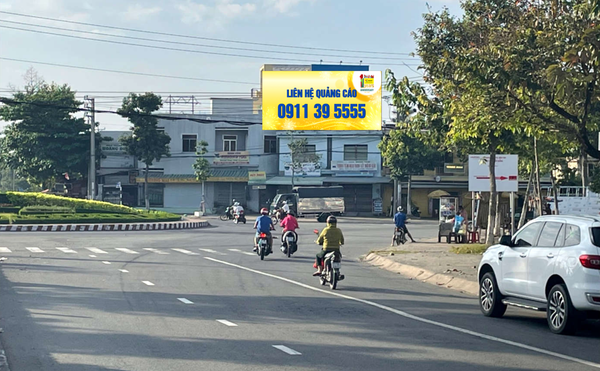  Pano Vòng xoay cầu Mỹ Hóa, Bến Tre 