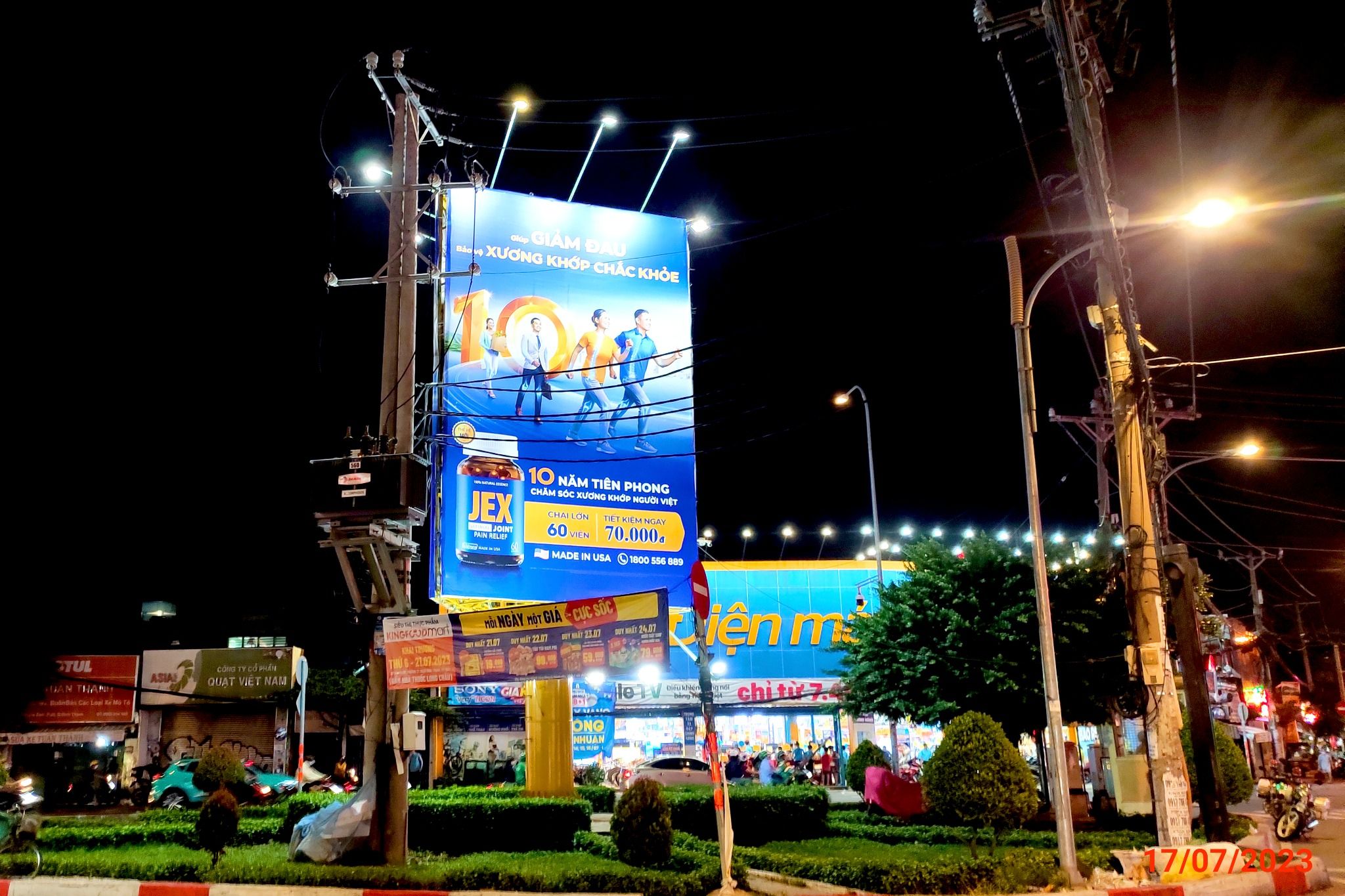  Billboard Ngã 5 Xô Viết Nghệ Tĩnh, Bình Thạnh, Tp. Hồ Chí Minh 
