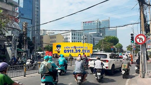  Ngã tư Điện Biên Phủ - Cách Mạng Tháng 8 