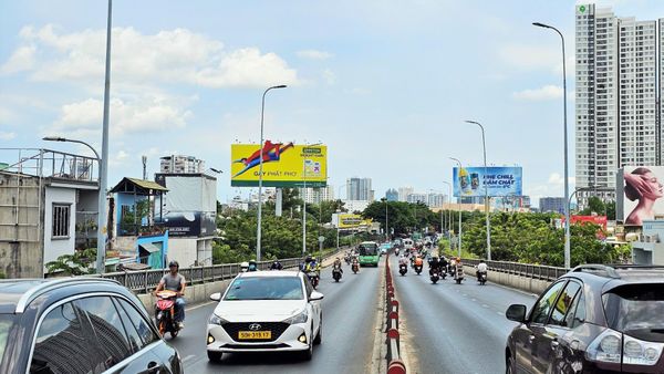  Billboard Cầu Kênh Tẻ, Quận 7, Tp. Hồ Chí Minh 