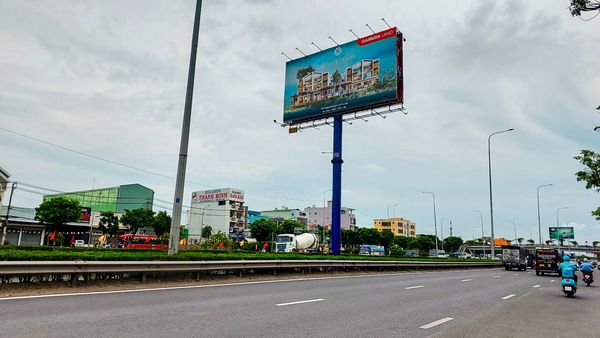  Billboard VT2 Dải phân cách xòng xoay An Lạc, Huyện Bình Chánh, Tp. Hồ Chí Minh 