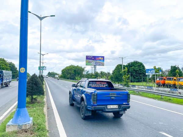  Billboard Đường hướng lên cầu Cần Thơ - Gần Bệnh Viện Đại Học Nam Cần Thơ - 21 Cái Răng, Cần Thơ 