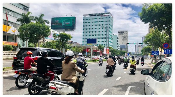  Billboard Ngã tư Nguyễn Văn Linh – Lê Đình Lý (271 Nguyễn Văn Linh), Đà Nẵng 
