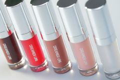 Son Bóng căng mọng DREAMER UMI LIPGLOSS PLUMPING LUXE