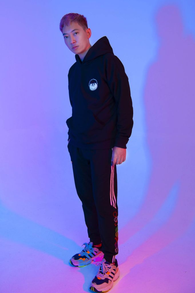 Áo hoodie Mixi classic màu đen