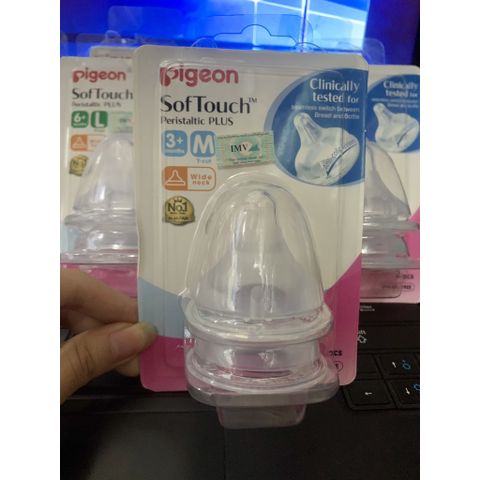  [VỈ 2 CÁI] Núm Ty Pigeon Cổ Rộng Softouch Plus - Size M/L/LL 