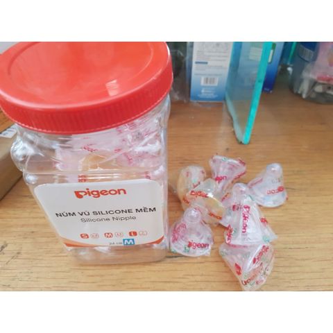  Vỉ 2 Núm vú Pigeon cổ hẹp size S, M, L, Y (Indonesia) 