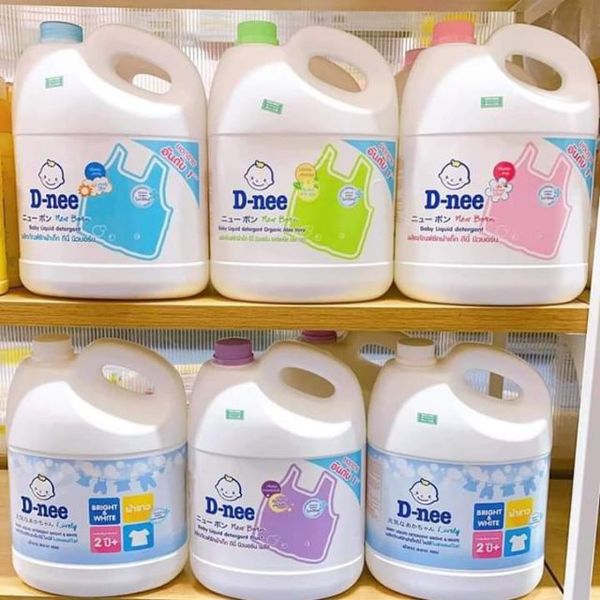  [NỘI ĐỊA THÁI Nước Giặt Xả DNEE Thái Lan Can 3000ml 