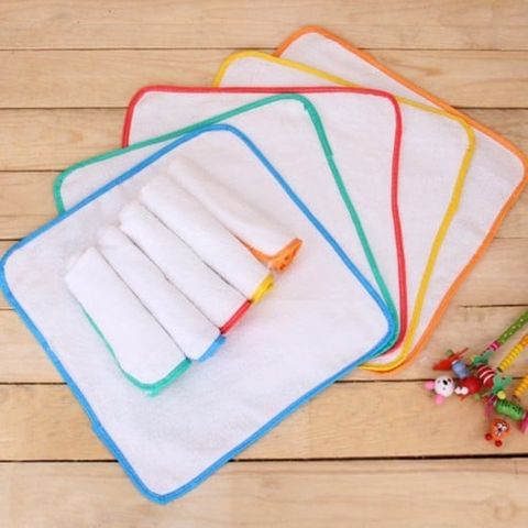  BỘ 10 MIẾNG LÓT CHỐNG THẤM LOẠI 1 CHO SƠ SINH 35*35 CM 