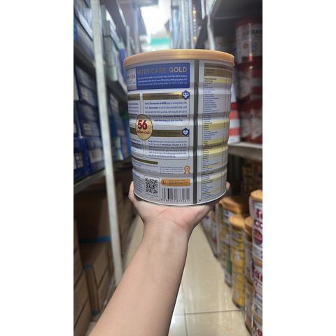  Sữa bột Nutricare Gold 900gr 