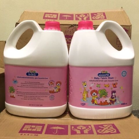  [NỘI ĐỊA THÁI] Nước Giặt Xả Em Bé KODOMO Thái Lan Can 3000ml 