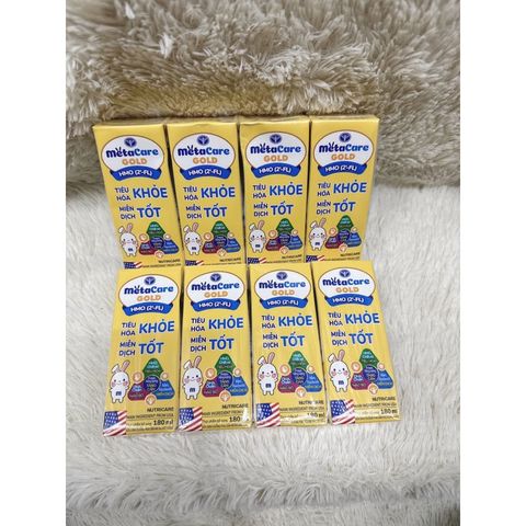  LỐC 4 HỘP SỮA BỘT PHA SẴN METACARE gold 180ML 