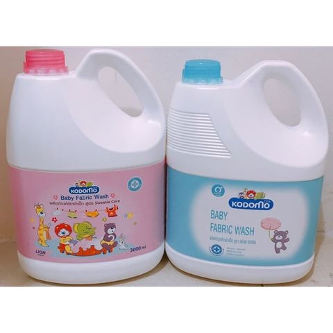  [NỘI ĐỊA THÁI] Nước Giặt Xả Em Bé KODOMO Thái Lan Can 3000ml 