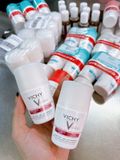  Lăn Khử Mùi Vichy Và Khô Thoáng Vùng Da Dưới Cánh Tay 48H Vichy Traitement Anti-Transpirant 50ml 