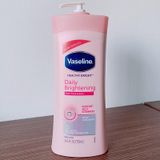  [MẪU MỚI] Sữa Dưỡng Thể Vaseline Healthy Bright Daily Brightening Even Tone Lotion 725ml 
