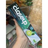  Kem đánh răng dạng Gel Closeup Muối Biển & Chanh 180g 