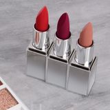  Son Tom Ford Extrême Badass Lip Color 01 Scarlet Shock – Màu Đỏ Tươi 