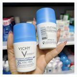  Lăn Khử Mùi Vichy Và Khô Thoáng Vùng Da Dưới Cánh Tay 48H Vichy Traitement Anti-Transpirant 50ml 