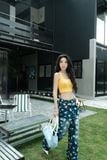  SET QUẦN JEAN SUÔNG HOA CÚC ÁO CROPTOP - TH 