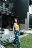  SET QUẦN JEAN SUÔNG HOA CÚC ÁO CROPTOP - TH 