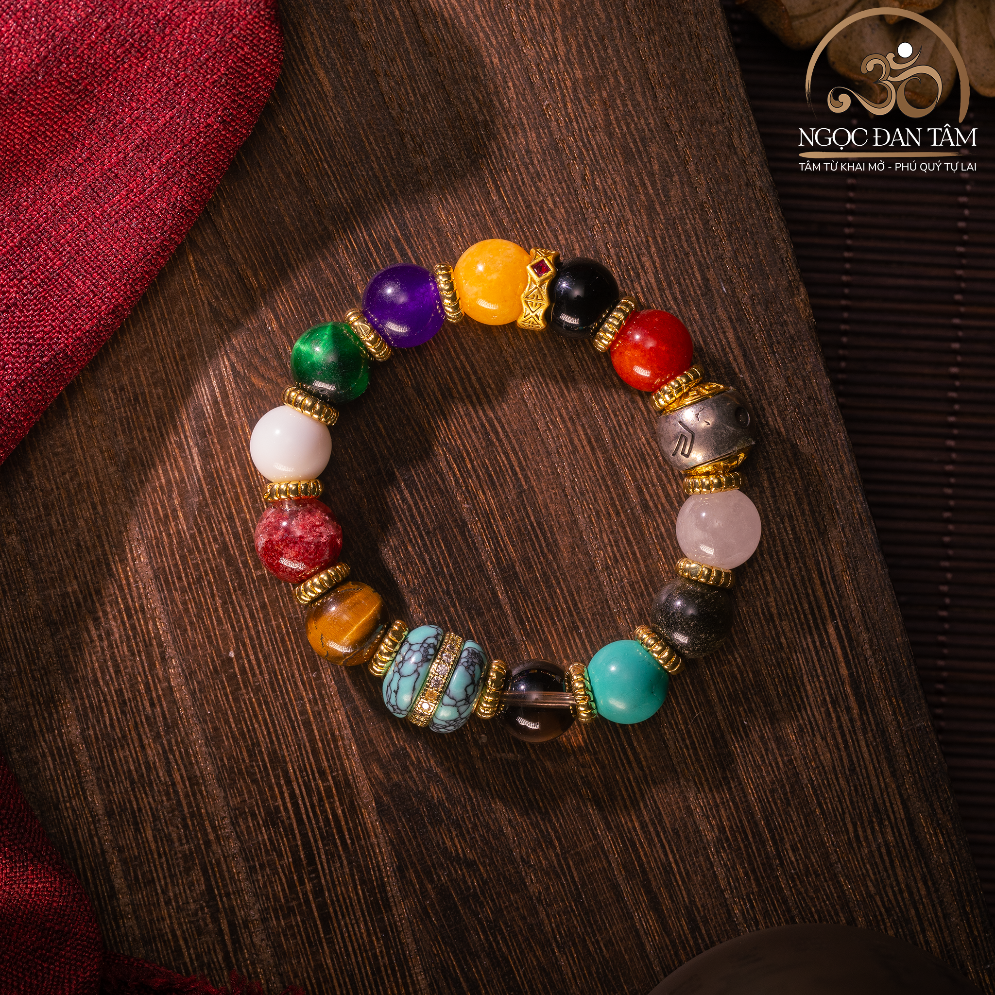  Vòng Tay Đá Phong Thủy Đa Sắc Phối Charm Đá Lam Ngọc 