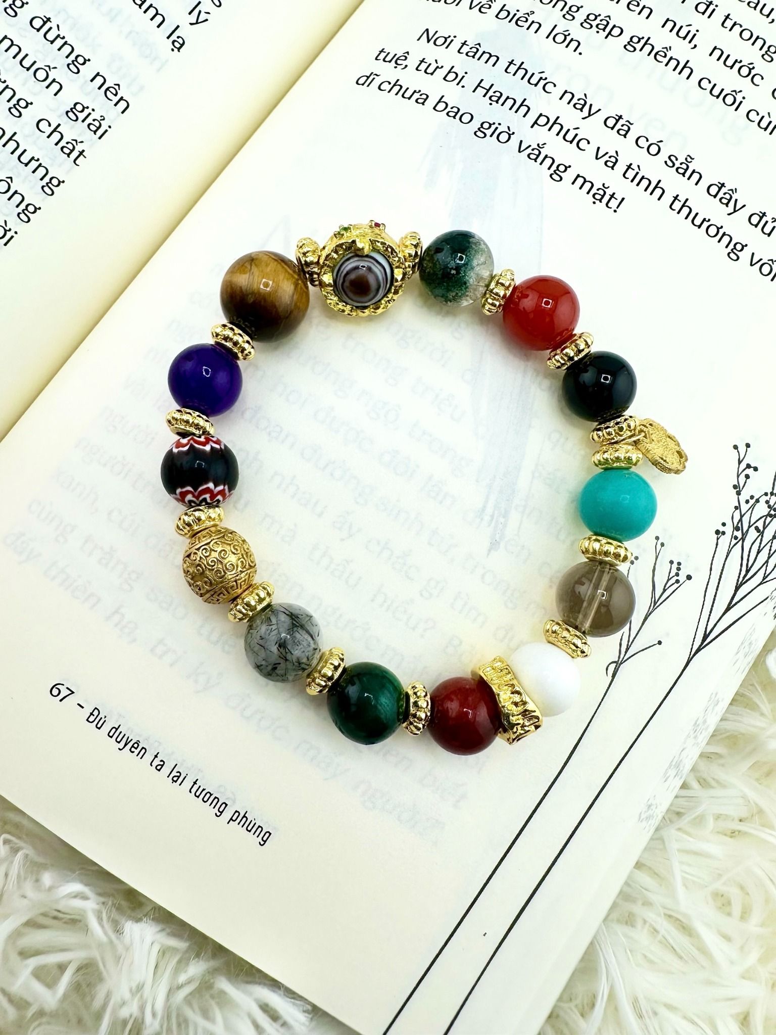  Vòng Tay Đá Phong Thủy Đa Sắc Phối Charm Dzi 1 Mắt 