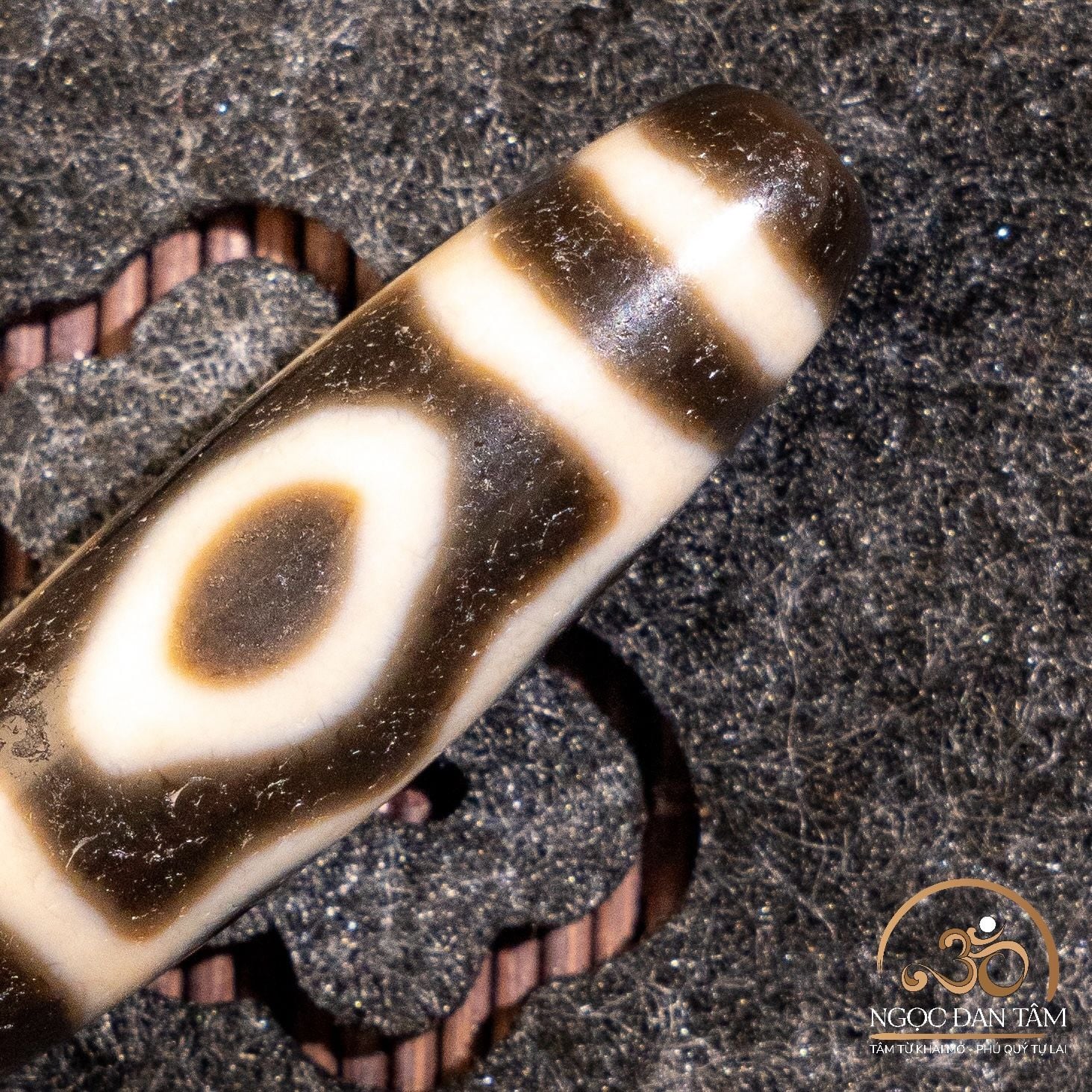  Dzi 3 mắt 43x12mm 