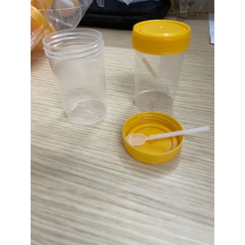 10 cái Lọ đựng mẫu phân có muỗng MEDISURE 60ml