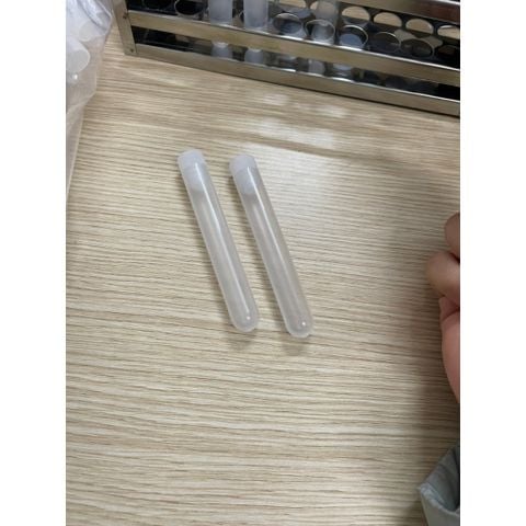 Ống nghiệm nhựa 10ml có nắp không nhãn túi 50  cái