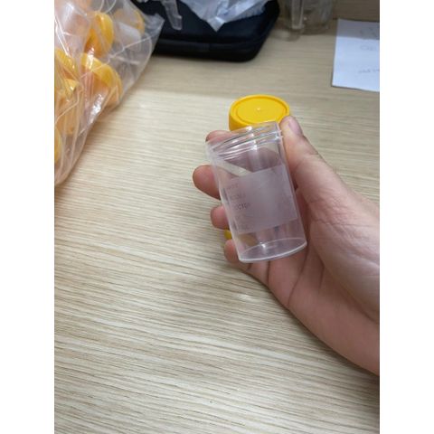 50 cái Lọ đựng mẫu phân có muỗng MEDISURE 60ml