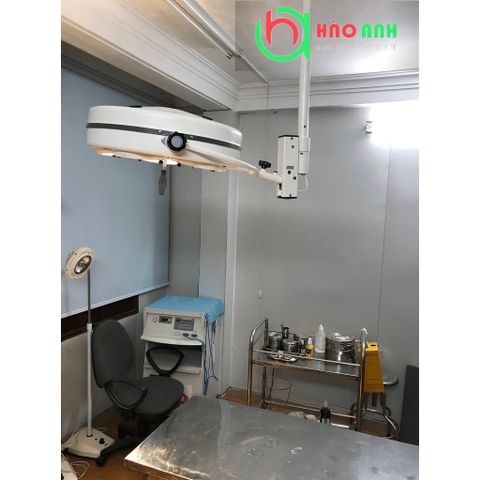 Đèn phẫu thuật treo trần 5 bóng LED
