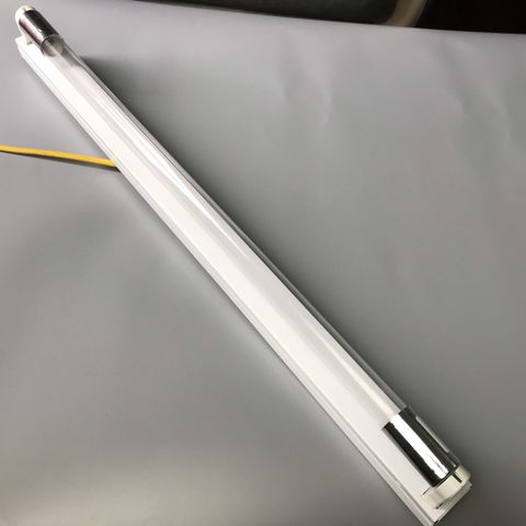 Combo Bóng Đèn Diệt Khuẩn Bóng Đèn Tiệt Trùng Tia Cực Tím Thạch Anh UVC 60cm (Máng Trắng)