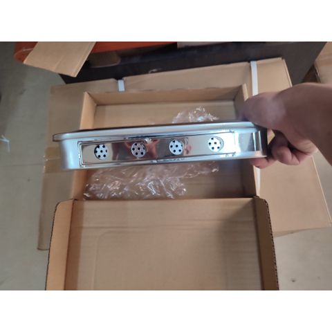 Hộp hấp dụng cụ y tế Inox hình chữ nhật - Có lỗ, có quai sách tiện lợi (Hộp Sản Có Lỗ)