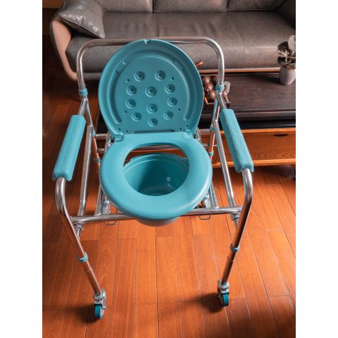 Ghế Bô Vệ Sinh Cho Người Già, Người Bệnh