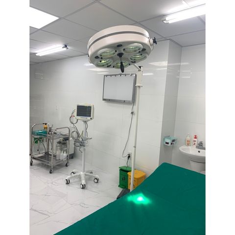 Đèn phẫu thuật, đèn mổ di động 5 bóng (KL05L.III stand)