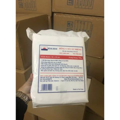 Bông cắt miếng sẵn Bình Minh ( 7x7cm ) Gói 0.5kg – Bông dùng trong spa, phun xăm, vệ sinh cá nhân, tẩy trang