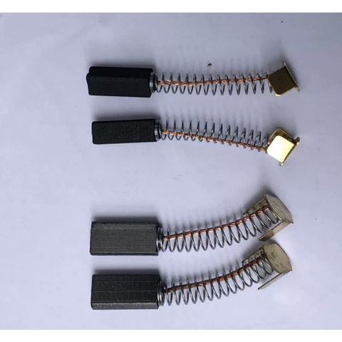 1 CẶP CHỔI THAN CỦA MÁY LY TÂM 6 ỒNG VÀ MÁY LY TÂM 12 ỐNG