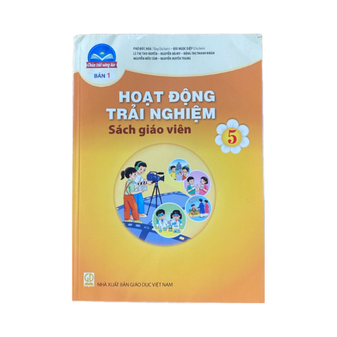 Hoạt Động Trải Nghiệm Lớp 5 Bản 1 CTST Sách Giáo Viên