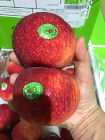  Táo Juliet Organic Pháp size nhỏ 