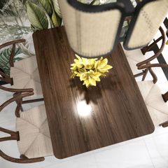 Bàn ăn gỗ cao cấp, phong cách tối giản, tinh tế