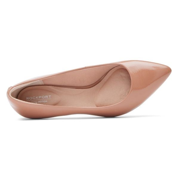 Rockport Total Motion Sheehan Pointy Toe Plain Pump