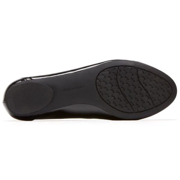 Rockport Reagan Almond Toe Ballet Flat