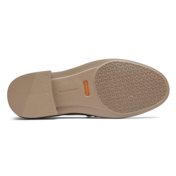 Rockport Total Motion Lennox Loafer