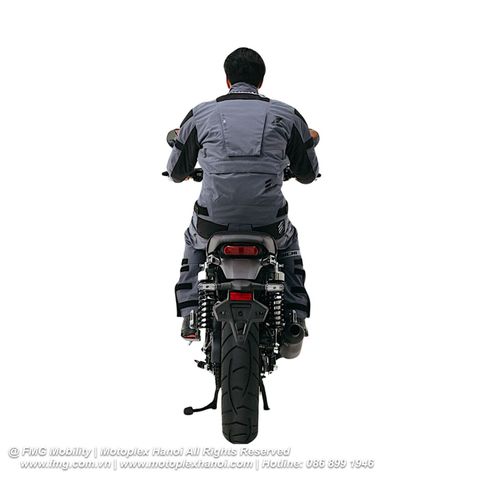 Áo Bảo Hộ Moto RS Taichi RSJ729 Drymaster Kompass All Season Jacket chính hãng tại FMG Superstore | Motoplex Hanoi