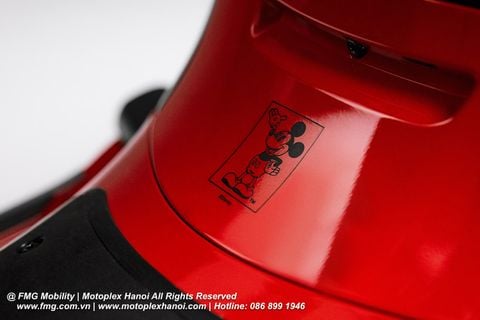 Vespa Primavera Disney Mickey Mouse Edition By Vespa 125 tại FMG Mobility | Motoplex Hanoi