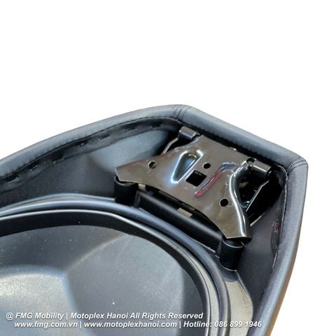 Yên Thấp 24mm cho Vespa GTS & Vespa GTV - 5A001801 chính hãng tại Motoplex Hanoi | FMG.COM.VN
