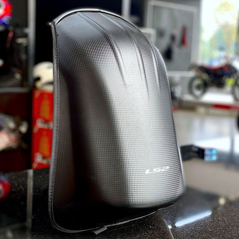 Balo LS2 Carbon 50L chính hãng tại FMG Superstore