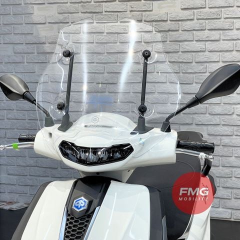 Kính Chắn Gió Trong Suốt MY2025 Piaggio Liberty - 1B012265 chính hãng tại FMG Mobility | Motoplex Hanoi