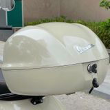 Thùng Đồ 32L Vespa Primavera & Vespa Sprint - Beige Sabbia (Q02) - CM341408 chính hãng tại Motoplex Hanoi | FMG.COM.VN